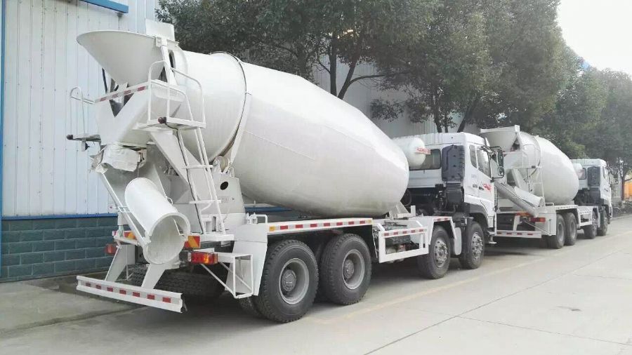 重汽斯太爾8-14方攪拌車價格降價5萬