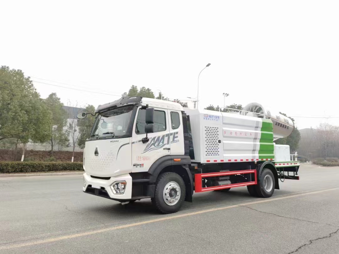 重汽豪沃12噸消毒霧炮車